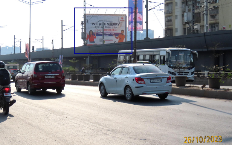HOARDING : 40 X 30 ON WEH, ON FLYOVER THAKUR COMPLEX, KANDIVALI
