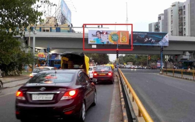 GANTRY : 30 X 10  AEC FLYOVER, PARAS NAGAR TO TORRENT POWER – L, NARANPURA