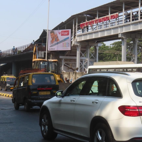 LED : 12 X 10 ON TULSI PIPE ROAD, OUTSIDE STATION (SOLO), MATUNGA