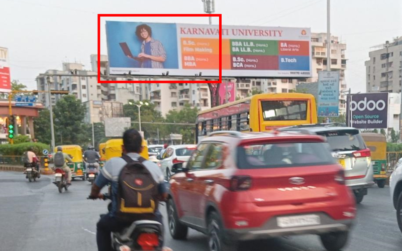 GANTRY : 24 X 12   MANSI CROSS ROAD O/S SWAMINARAYAN TEMPLE TOW. JUDGES BUNGLOW TO KESHAVBAUG CIRCLE – L, JUDGES BUNGLOW