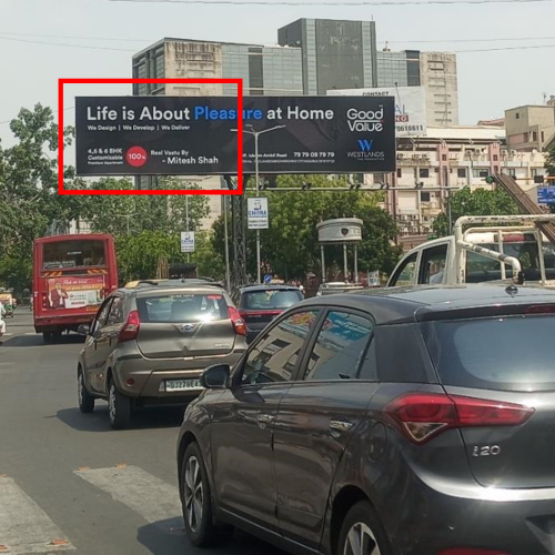 GANTRY : 24 X 12   MANSI CROSS ROAD O/S SWAMINARAYAN TEMPLE TOW. KESHAVBAUG CIRCLE TO JUDGES BUNGLOW – L, JUDGES BUNGLOW