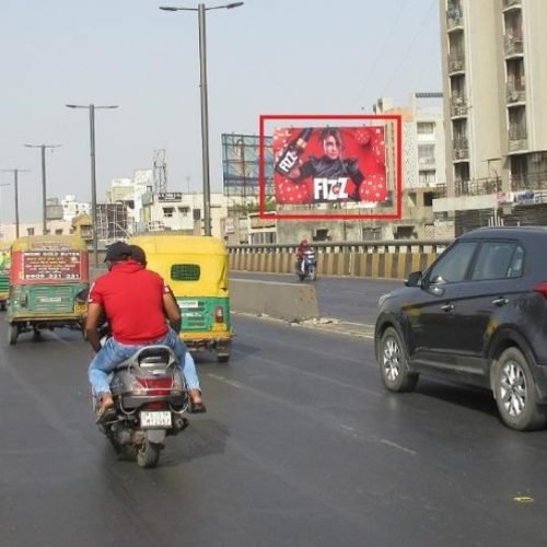 HOARDING : 30 X 20    BHATTHA, ANJALI BRIDGE TOWARDS PALDI, PALDI
