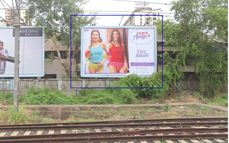 HOARDING : 30 X 20 FAC. RAILWAY TRACK, GOREGAON