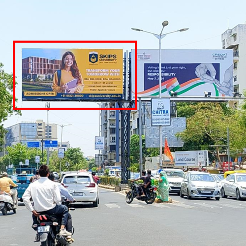 GANTRY : 24 X 12  MANSI CROSS ROAD O/S MANSI TOWER TOW. JUDGES BUNGLOW TO KESHAVBAUG CIRCLE – L, JUDGES BUNGLOW