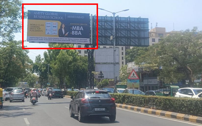 GANTRY : 24 X 12   JUDGES BUNGLOW ROAD – O/S QLAND PAN SHOP FTC FROM GORMOH RESTAURANT TO SG ROAD, JUDGES BUNGLOW