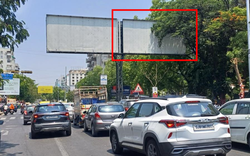 GANTRY : 24 X 12 JUDGES BUNGLOW CROSS ROAD FTC FROM SG ROAD TO MANSI CIRCLE – R, JUDGES BUNGLOW