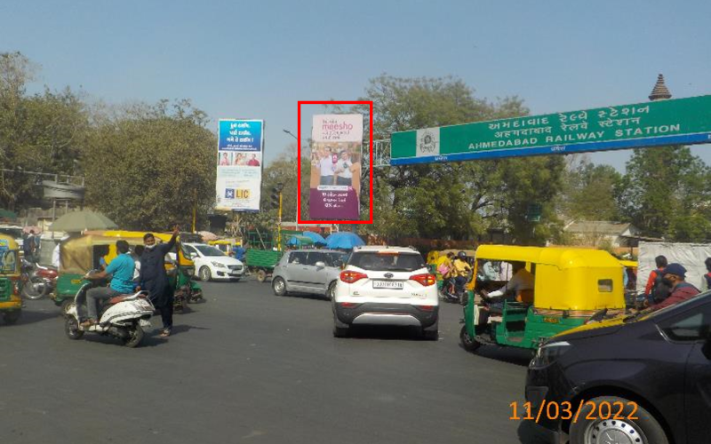 UNIPOLE : 10 X 20   KALUPUR STATION ENTRY (R), KALUPUR