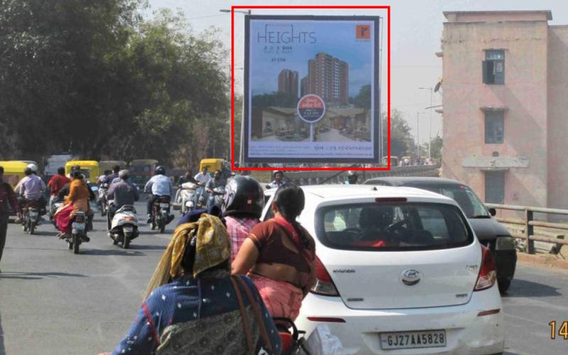 HOARDING : 20 X 22   MANINAGAR LG BRIDGE FTC KHOKHRA TO LG HOSPITAL, MANINAGAR