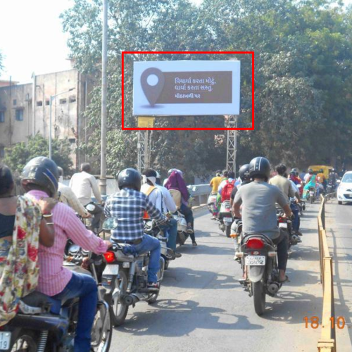 HOARDING : 20 X 10   MANINAGAR LG BRIDGE FTC KHOKHRA TO LG HOSPITAL (L), MANINAGAR
