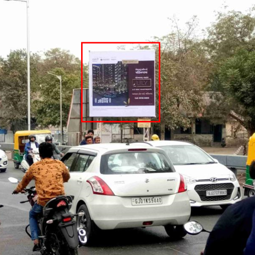 HOARDING : 15 X 15 MANINAGAR LG BRIDGE FTC LG HOSPITAL TO KHOKHRA – (R), MANINAGAR