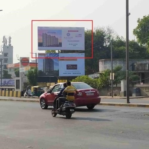 HOARDING :  30 X 15  PALDI-BHATTA-VASNA ROAD O/S PANKAJ VILLA OPP BADSHAH DAIRY FTF PALDI TO ANJALI CIRCLE (UP), PALDI 