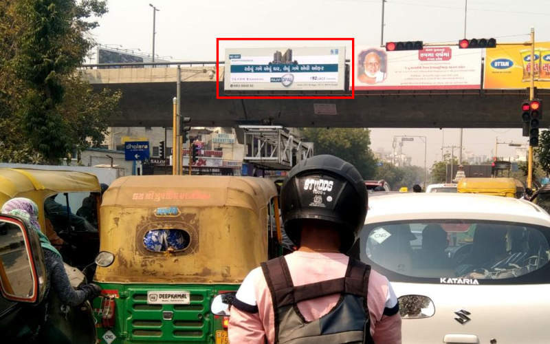 GANTRY : 30 X 10   ANJALI FLYOVER MANINAGAR / KANKARIYA TOWARDS DHARNIDHAR & MANEKBUG (L), PALDI