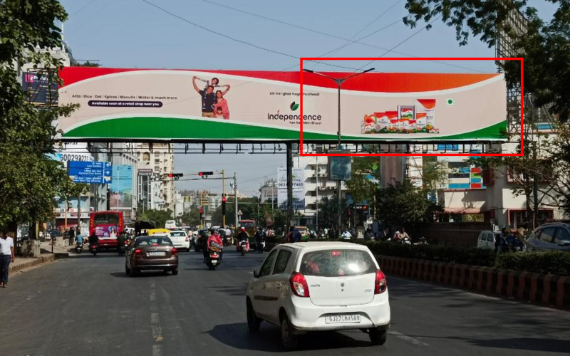 GANTRY : 42 X 13   PANCHVATI CIRCLE,CENTER POINT AMBAWADI TO LAWGARDEN – R, PANCHVATI