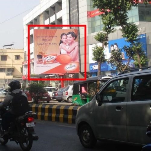 UNIPOLE : 20 X 20    AMBAWADI TO NEHRUNAGAR CIRCLE, AMBAWADI