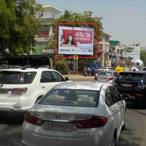 UNIPOLE : 20 X 15   PRAHALADNAGAR GARDEN OUTSIDE SHAMBHU COFFEE BAR