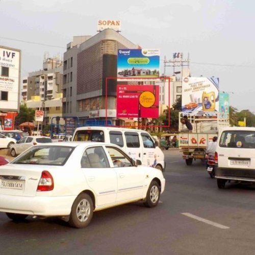 HOARDING : 20 X 15   RTO CIRCLE, FTC FROM ASHRAM ROAD  TO AIRPORT / SHAHIBAGH , FTC FROM SABARMATI TO AIRPORT-SHAHIBAGH (DN), RTO 