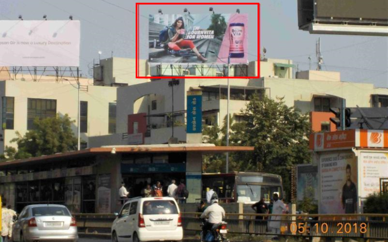 HOARDING : 40 X 20    S.G.ROAD FR CIRCLE, BIG BAZAAR TO RAMDEV NAGAR – 1, SG HIGHWAY