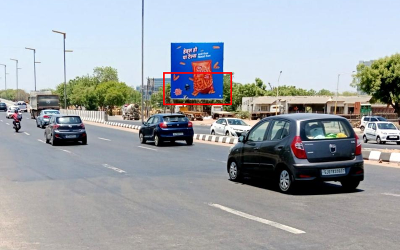 HOARDING : 40 X 20    KHORAJ BRIDGE, NEAR BPCL PETROL PUMP, ADANI SHANTIGRAM-(DN), SG HIGHWAY