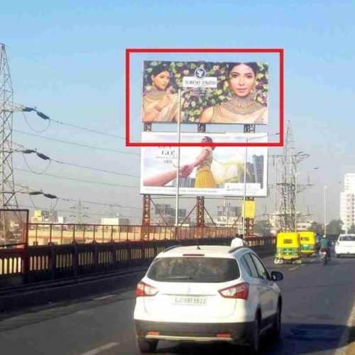 HOARDING : 30 X 15   SABARMATI FLYOVER, CHANDKHEDA TO RTO (L) (UP3), SABARMATI FLYOVER