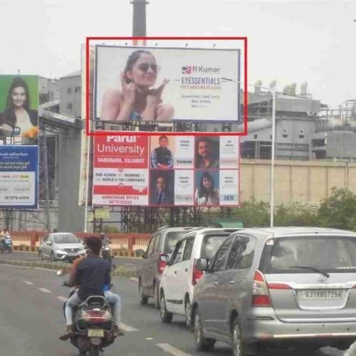 HOARDING : 30 X 15    SABARMATI FLYOVER, RTO TO CHANDKHEDA (R) (U1), SABARMATI FLYOVER