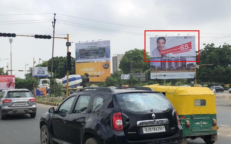 HOARDING : 40 X 20    SHILAJ CIRCLE 3, SHILAJ