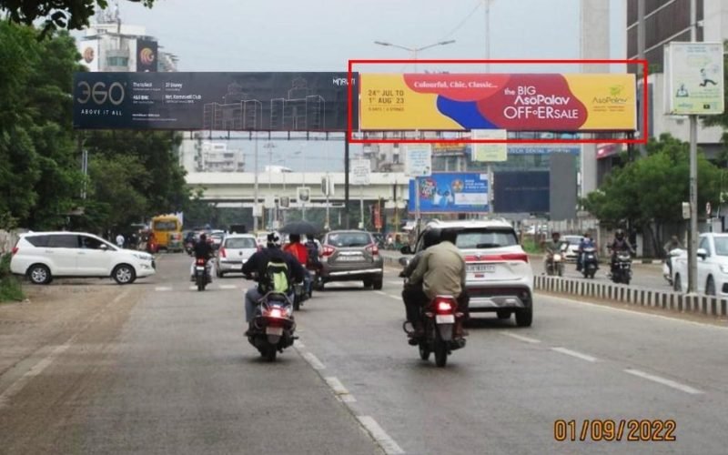GANTRY : 50.5 X 10    SINDHUBHAVAN ROAD TOWARDS PAKWAN CIRCLE,NR. ARMEDA & SILVER RADIANCE – RIGHT, SINDHUBHAVAN