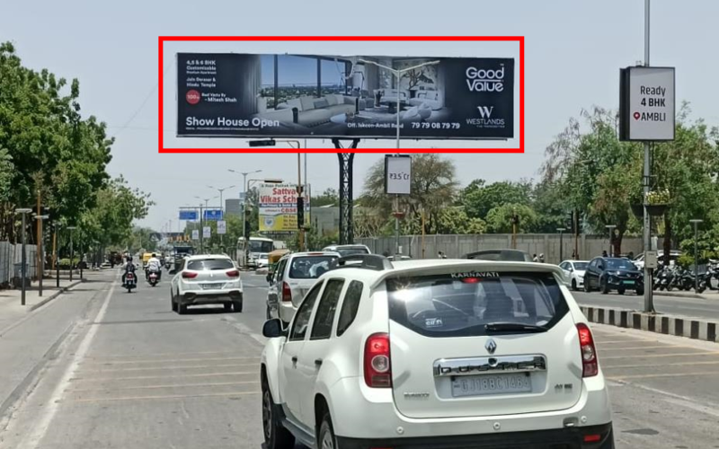 GANTRY : 50 X 12   SINDHUBHAVAN ROAD NR. TIMES SQUARE TOW. PAKWAN SG ROAD TO SP RING ROAD, SINDHUBHAVAN