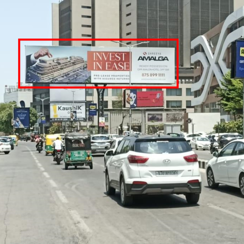 GANTRY : 50 X 12   SINDHUBHAVAN ROAD NR. ARISHTA TOW. PAKWAN SG ROAD TO SP RING ROAD, SINDHUBHAVAN