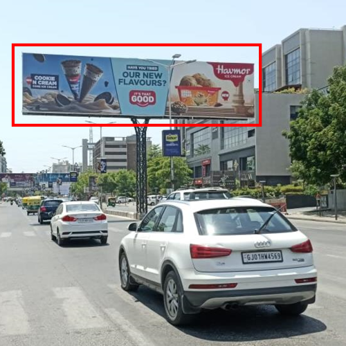 GANTRY : SINDHUBHAVAN ROAD NR. DARSHAN HARDWARE TOW. SP RING ROAD TO SG ROAD PAKWAN CIRCLE, SINDHUBHAVAN