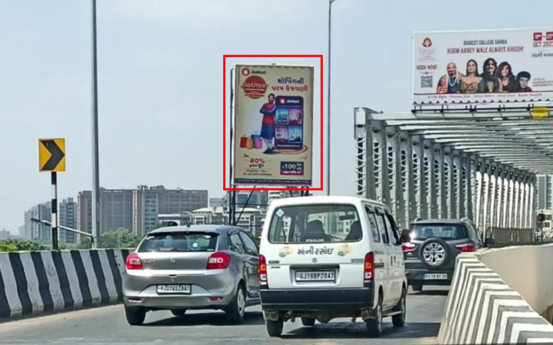 HOARDING : 10 X 15   THALTEJ – SHILAJ FLYOVER, FACING TOWARDS THALTEJ TO SHILAJ, THALTEJ – SHILAJ
