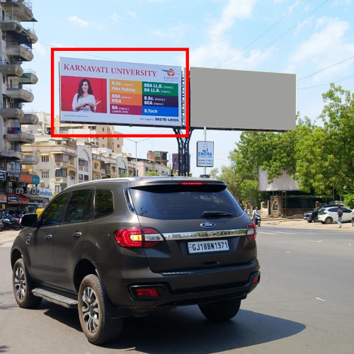 GANTRY : 24 X 12  VASTRAPUR LAKE O/S CHINMAY CRYSTAL TOW MANSI CIRCLE / IIM TO BODAKDEV SG ROAD – L, VASTRAPUR