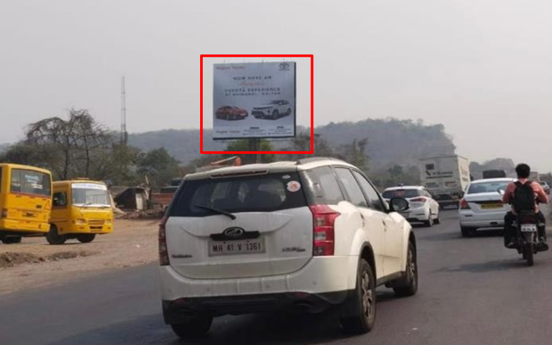 HOARDING : 35 X 35 THANE – OPP MINI PUNJAB NEAR UPPER LODHA TOWARDS KALYAN, THANE