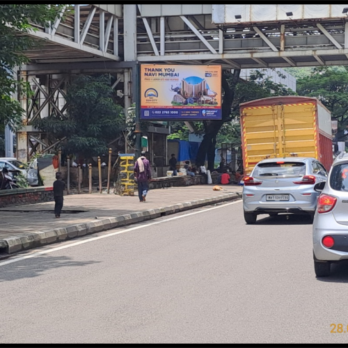 FLAG : 12 X 10   KHARGHAR KENDRIYA VIHAR SIGNAL FCG HIGHWAY