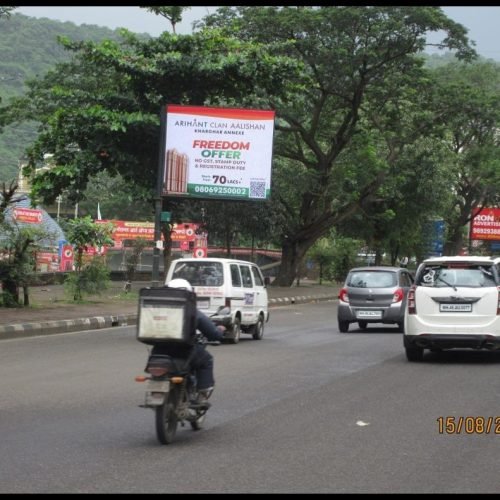 FLAG : 12 X 10   KHARGHAR SEC-7 AFTER FOUNTAIN MALL BQS (LEFT), MUMBAI