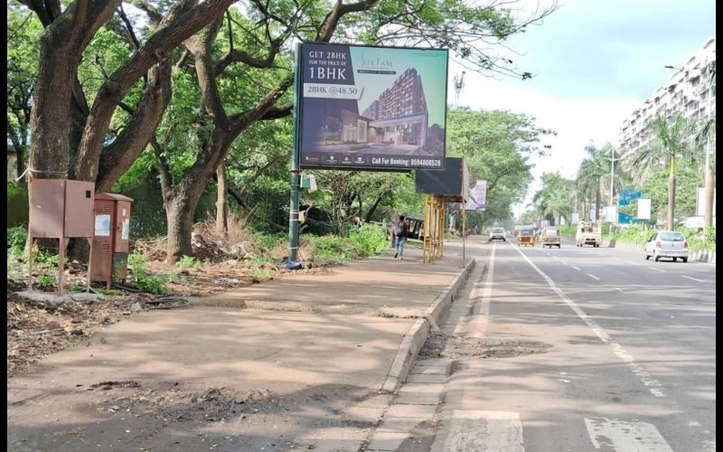 FLAG : 12 X 10   OPP PRIME MALL TOWARDS TATA HOSPITAL