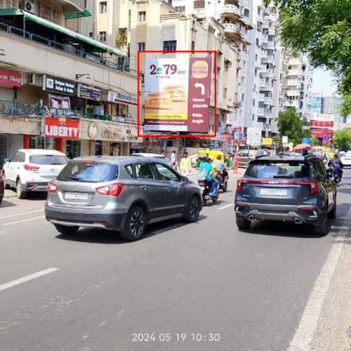 UNIPOLE : 20 X 21   100 FT ROAD, PRAHLADNAGAR, Satellite