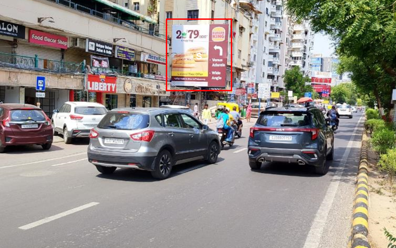 UNIPOLE : 20 X 21   100 FT ROAD, PRAHLADNAGAR, Satellite