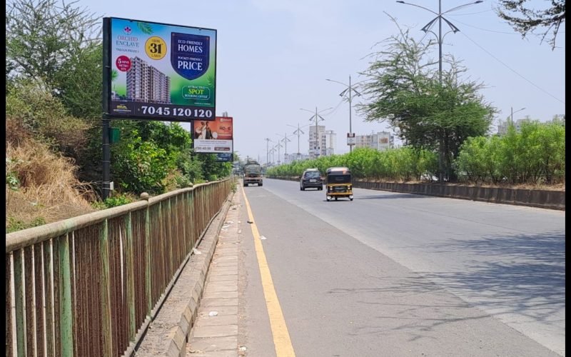 FLAG : 12 X 10   BEFORE RAF CHOWK (MANNAT CORNER)-1