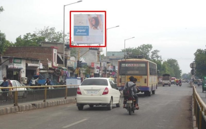 HOARDING : 20 X 20 NARODA ROAD FROM MEMCO, NARODA