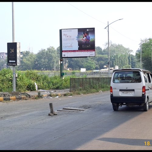 FLAG : 12 X 10   NEAR RAF CAMP TOWARDS TALOJA 1
