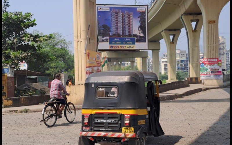 FLAG : 12 X 10   NEAR PENDHAR METRO STN FCG GHOT ROAD