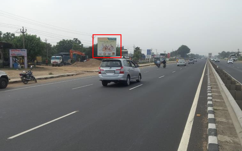 HOARDING : 20 X 20   CHILODA ROAD, HIMMATNAGAR TO CHILODA CIRCLE,  CHILODA CIRCLE
