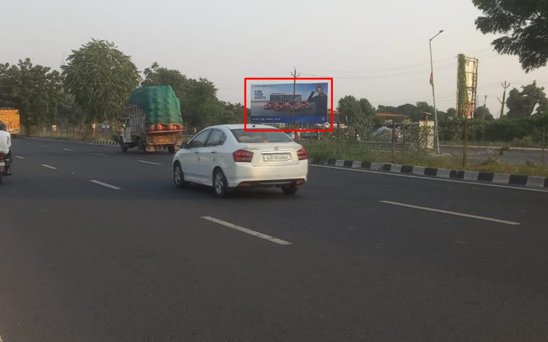 HOARDING : 41 X 20   CHILODA ROAD, GANDHINAGAR TO CHILODA CIRCLE, CHILODA CIRCLE
