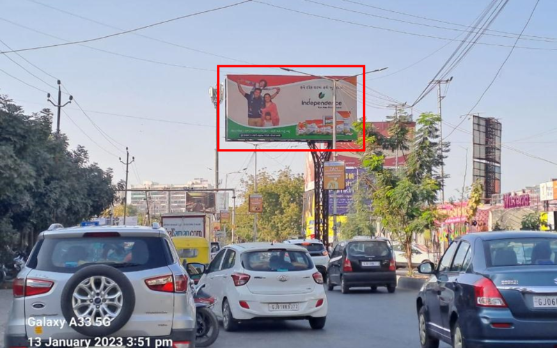 UNIPOLE : 20 X 10  SOUTH BOPAL – O/S SOBO CENTER NEAR HDFC BANK