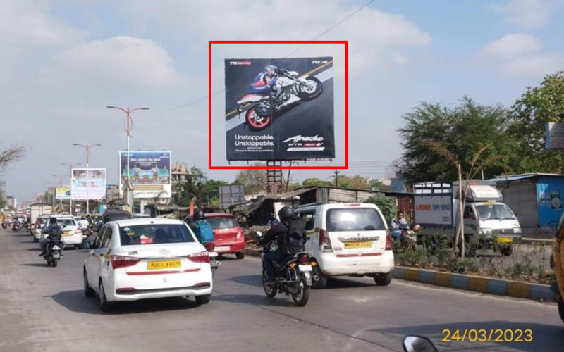 HOARDING : 40 X 40 OPP RITU HYUNDAI KALYAN TRAFFIC FROM KALYAN TO NASHIK HIGHWAY, KALYAN