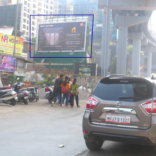 HOARDING : 40 X 20 ON LINK ROAD, NEAR CHITRAKUT, ANDHERI