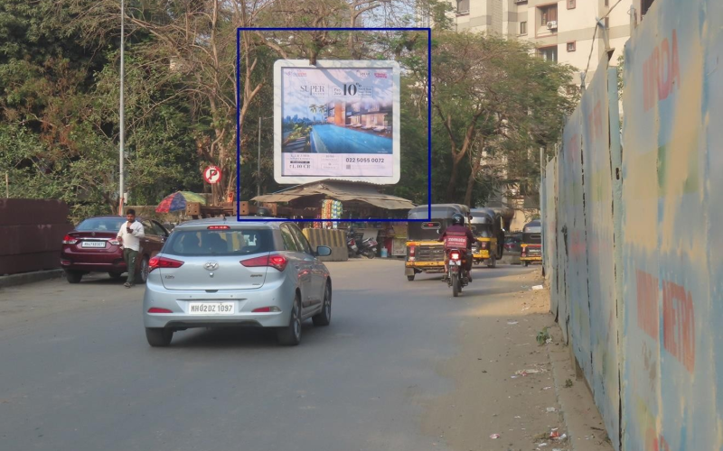 HOARDING : 16 X 16 LOKHANDWALA, NR. SAMARTH CIRCLE, ANDHERI