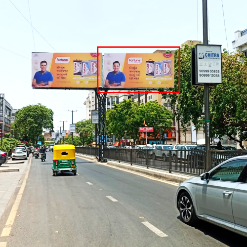 GANTRY : 20 X 10   O/S YESBANK NR. SWAGAT CROSS ROAD TOW. PANCHWATI CIRCLE TO SWASTIK CROSS ROAD – R, CG ROAD