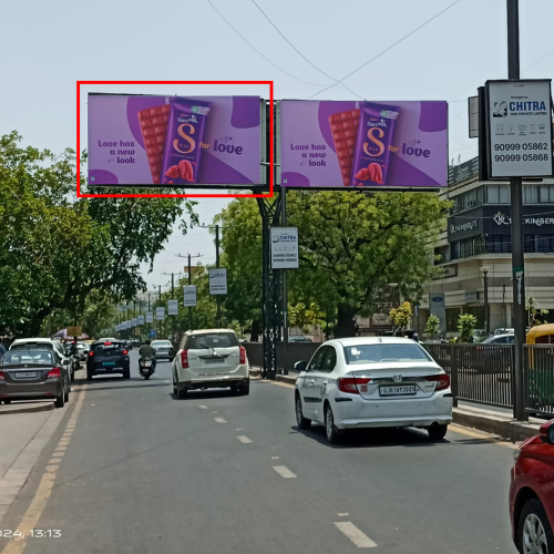 GANTRY :  20 X 10   O/S YESBANK NR. SWAGAT CROSS ROAD TOW. SWASTIK CROSS ROAD TO PANCHWATI CIRCLE – L, CG ROAD