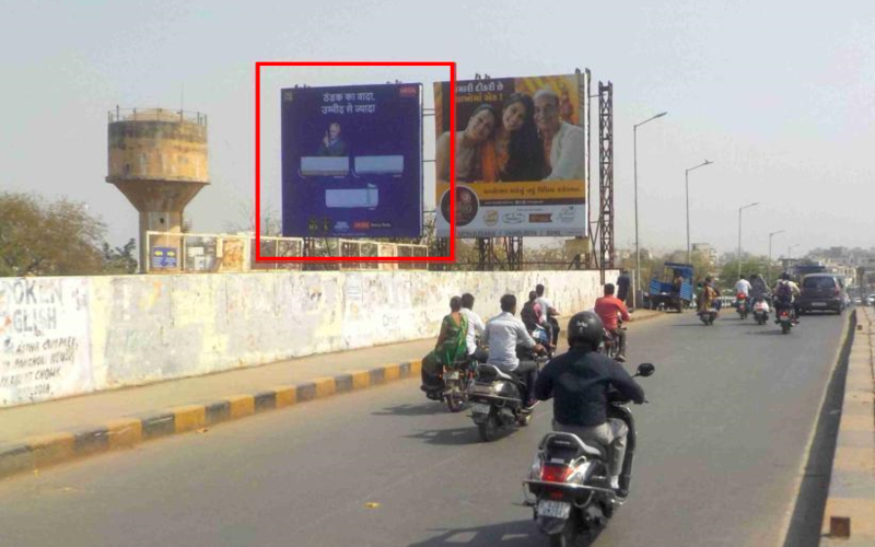 HOARDING : 20 X 20 CHANDLODIYA FLYOVER, GODREJ GARDEN CITY GOTA TO NIRNAY NAGAR – (L), CHANDLODIYA